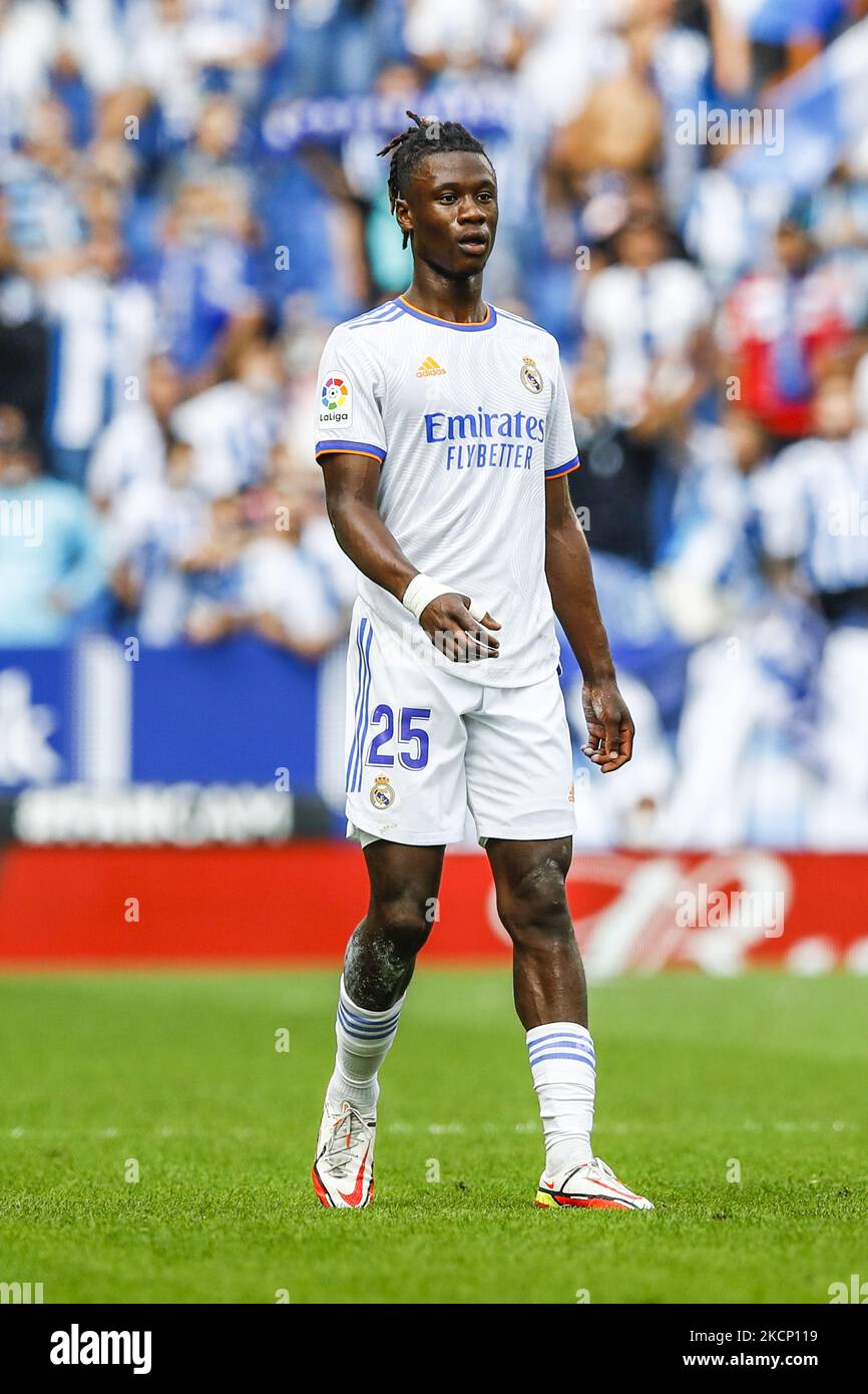 25 Camavigna del Real Madrid durante la partita la Liga Santader tra RCD Espanyol e Real Madrid allo stadio RCD il 03 ottobre 2021 a Barcellona. (Foto di Xavier Bonilla/NurPhoto) Foto Stock