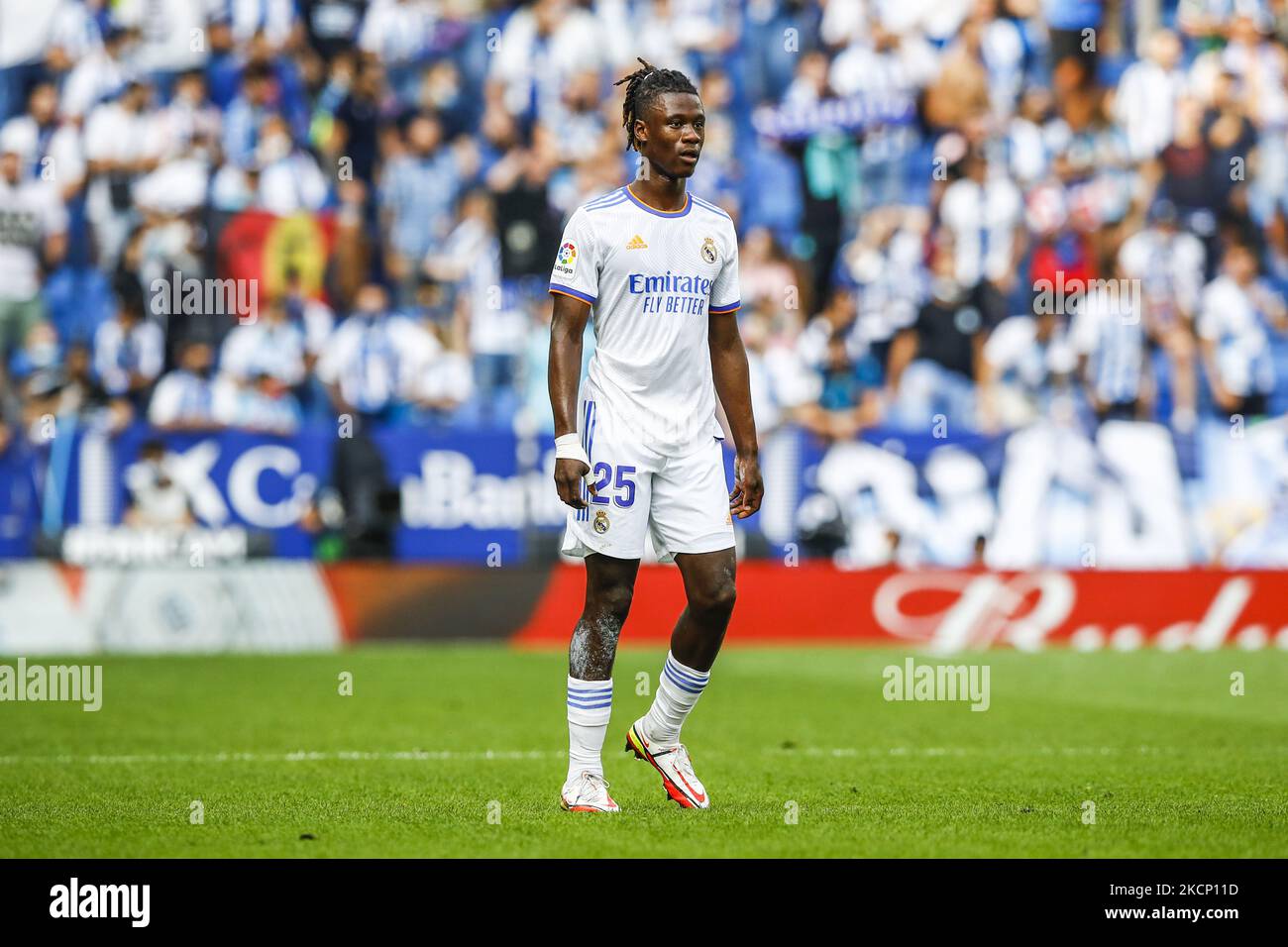 25 Camavigna del Real Madrid durante la partita la Liga Santader tra RCD Espanyol e Real Madrid allo stadio RCD il 03 ottobre 2021 a Barcellona. (Foto di Xavier Bonilla/NurPhoto) Foto Stock