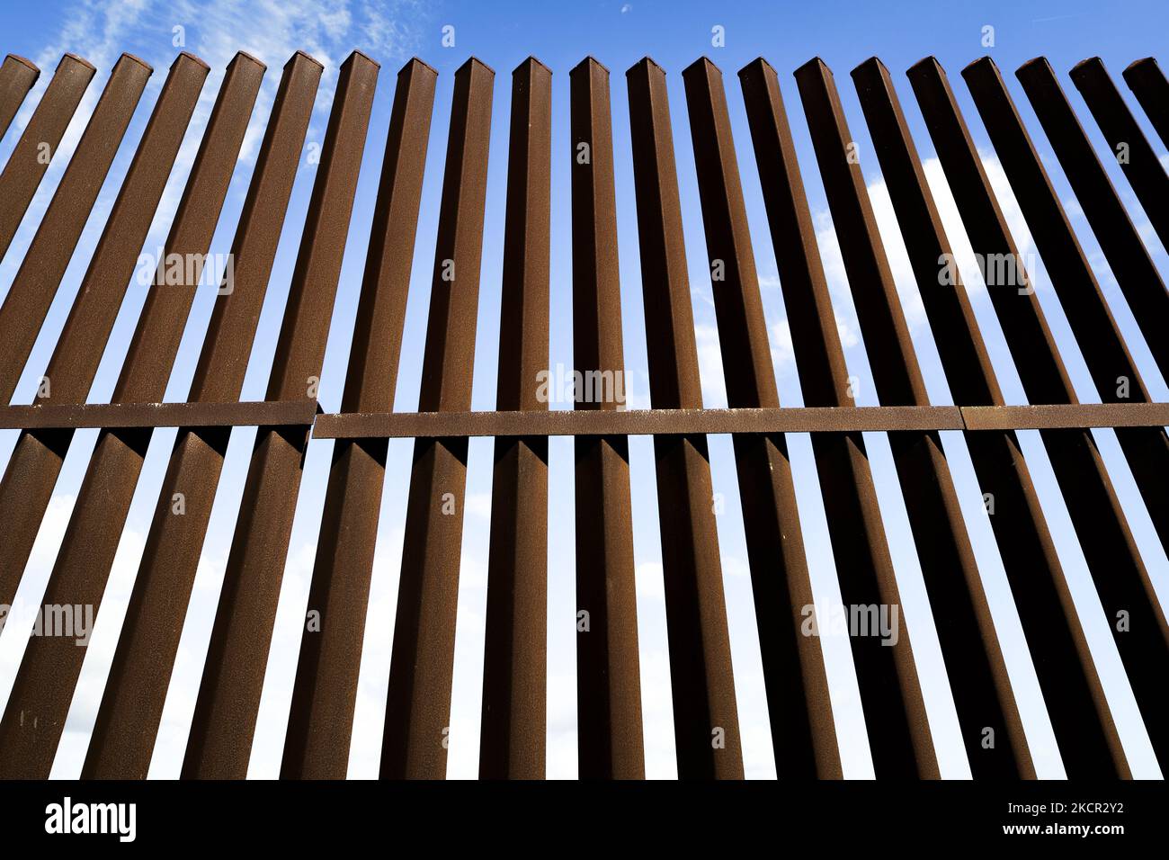 Il muro di confine tra Stati Uniti e Messico nella contea di Cameron, Texas, il 19th ottobre 2021. (Foto di Reginald Mathalone/NurPhoto) Foto Stock