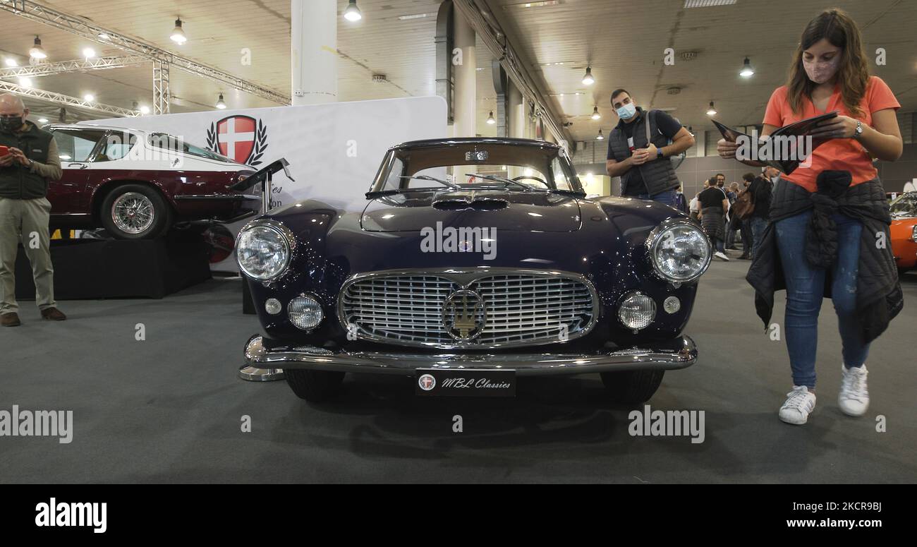 Auto e Moto d’epoca a Padova, Italia, il 22 ottobre 2021. Auto e Moto d’epoca a Padova è il più grande mercato di auto e ricambi d’epoca in Europa, ed è stato per anni il più grande evento internazionale per gli appassionati di automobilismo e per gli appassionati della più ampia cultura legata al settore automobilistico. (Foto di Manuel Romano/NurPhoto) Foto Stock