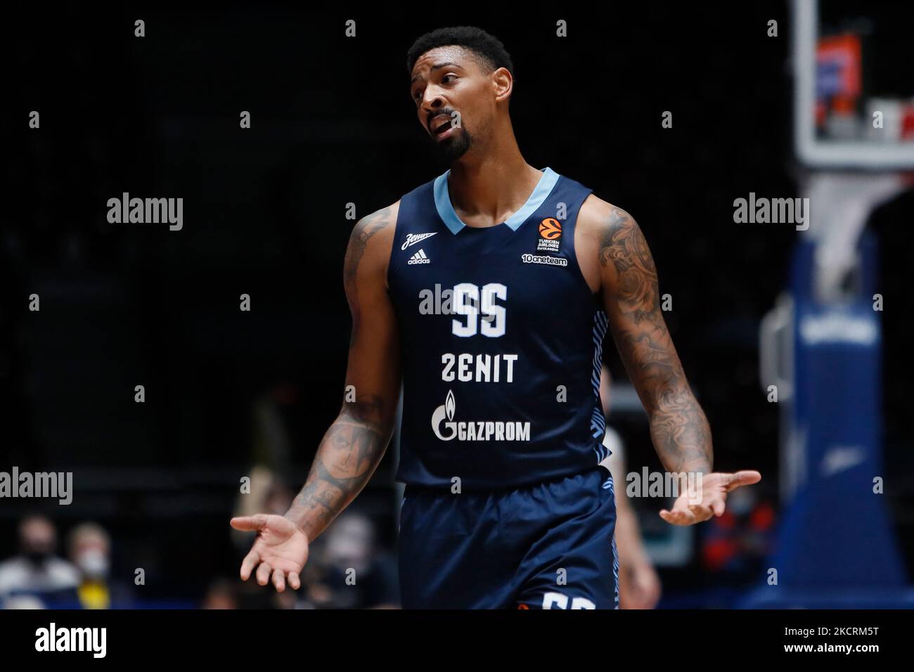 Jordan Topolino di Zenit reagisce durante la partita di pallacanestro dell'Eurolega tra Zenit San Pietroburgo e il Real Madrid il 27 ottobre 2021 al Palazzo dello Sport di Yubileyny a San Pietroburgo, Russia. (Foto di Mike Kireev/NurPhoto) Foto Stock