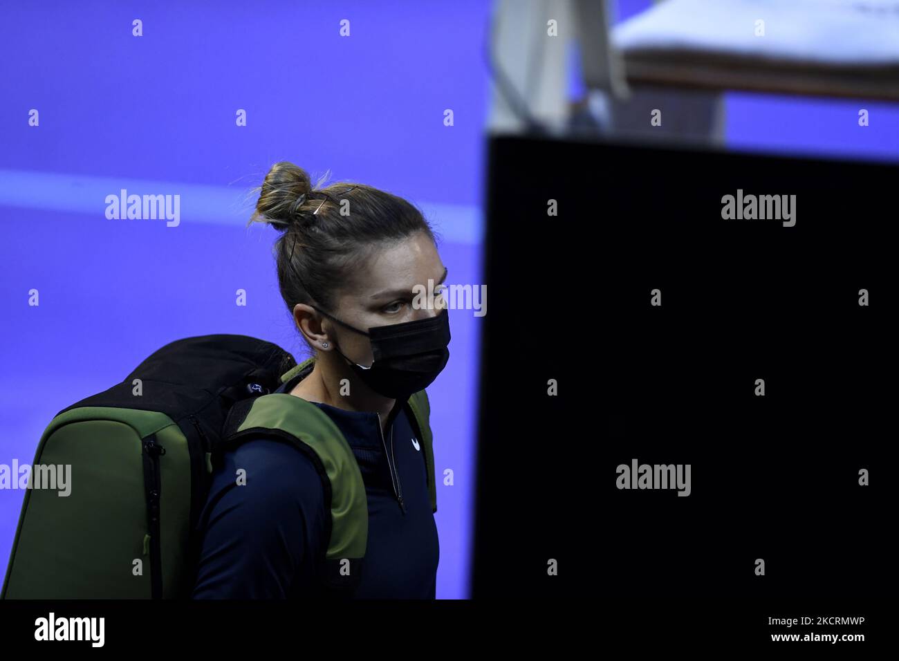 Simona Halep entrare in campo per il suo gioco contro Gabriela Ruse durante WTA 250 Transilvania Open Tour tenuto in BT Arena, Cluj-Napoca 27 ottobre 2021 (Foto di Flaviu Buboi/NurPhoto) Foto Stock