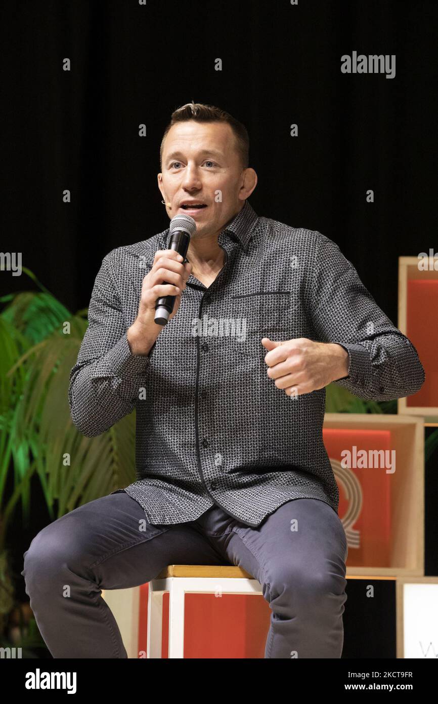 UFC Legend Georges St-Pierre parla all'ultimo giorno nel Web Summit 2021 a Lisbona, Portuga, il 4,2021 novembre (Foto di Rita Franca/NurPhoto) Foto Stock