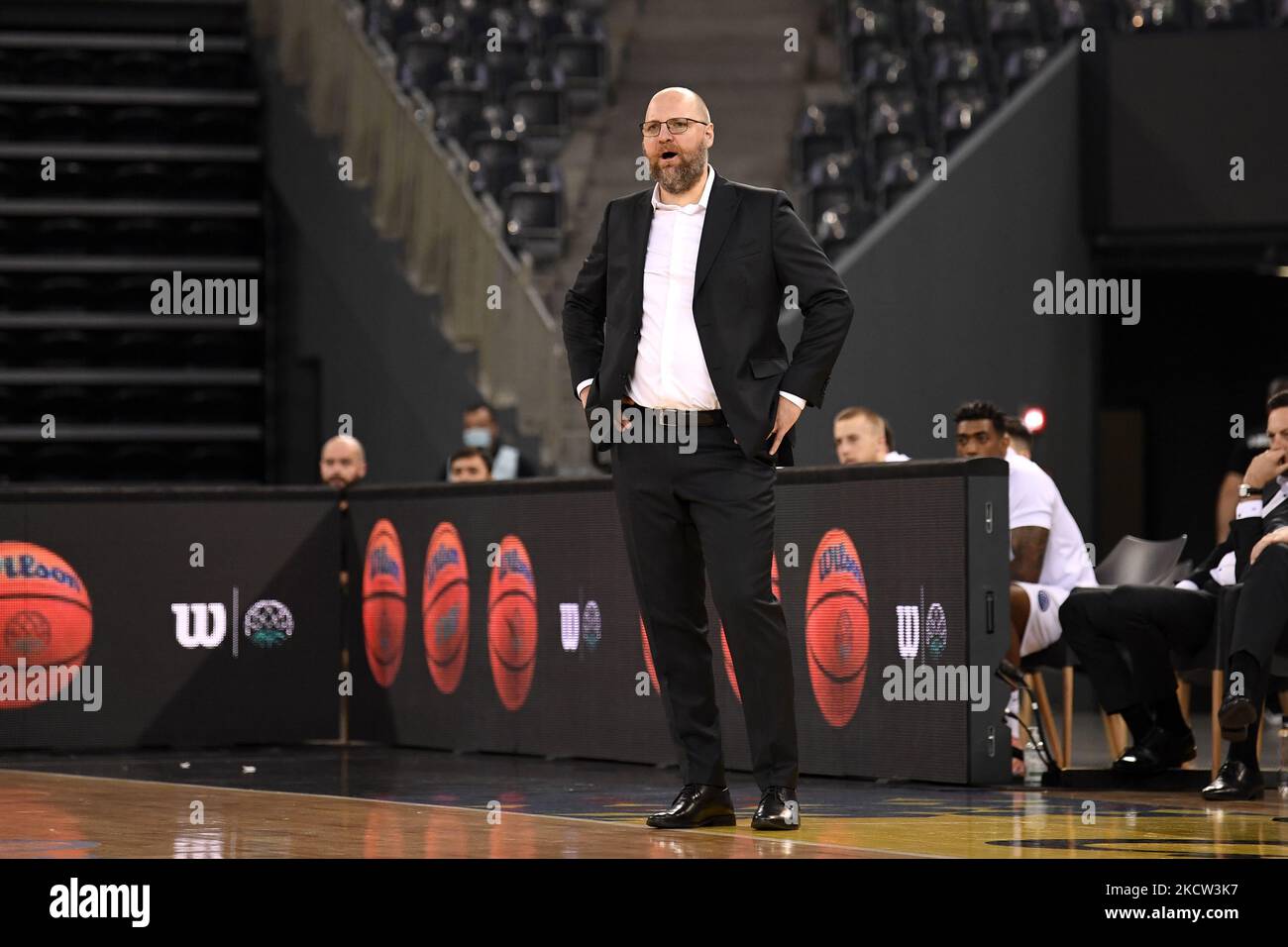 Mihai Silvasan durante il gioco U-BT Cluj-Napoca v Hapoel U-NET Holon nel gruppo G di Basketball Champions League, disputata in BT Arena, Cluj-Napoca, 17 novembre 2021 (Foto di Flaviu Buboi/NurPhoto) Foto Stock