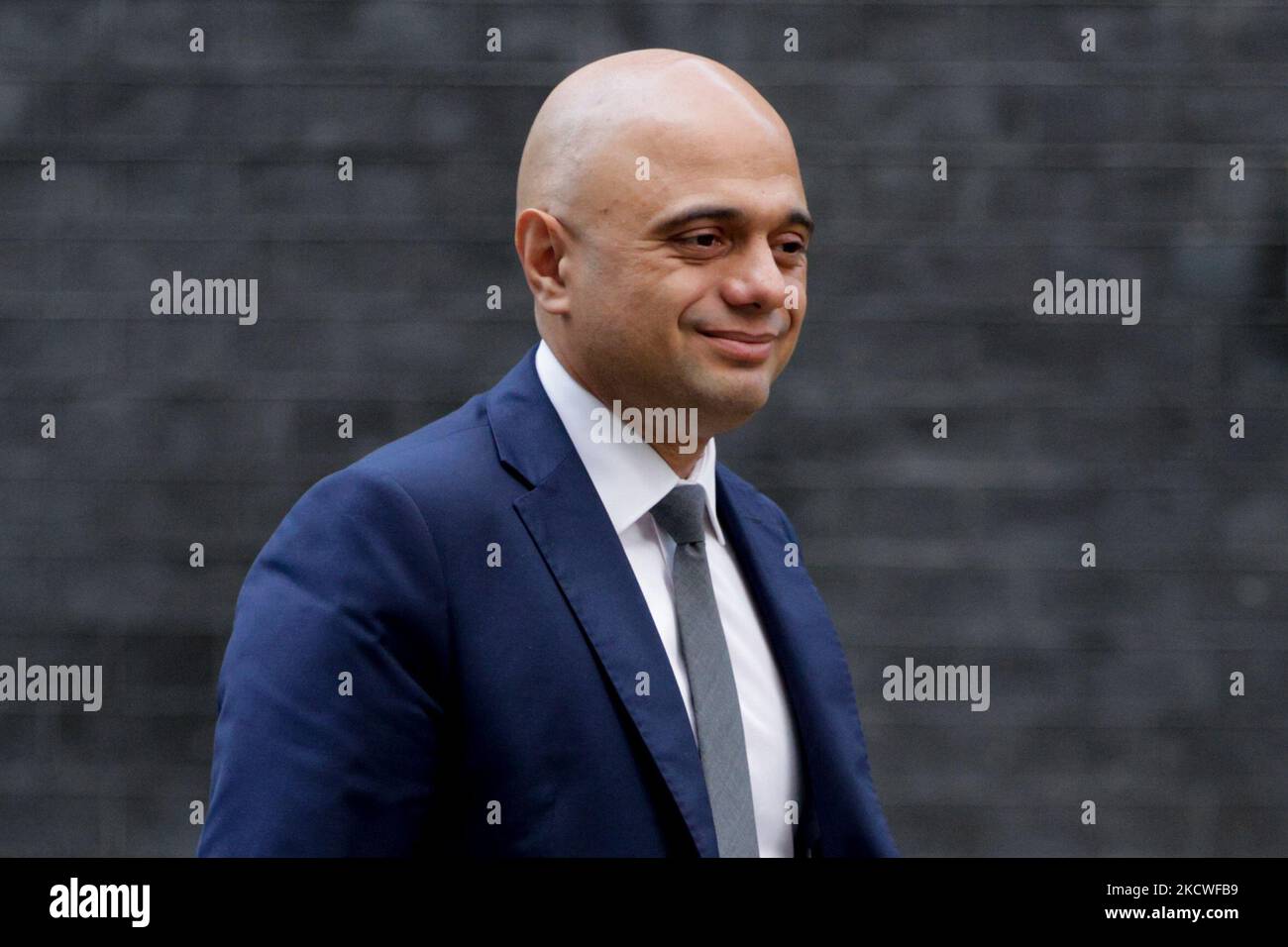 Il Segretario di Stato britannico per la Salute e la cura sociale Sahid Javid, deputato del Partito conservatore per Bromsgrove, lascia 10 Downing Street a Londra, Inghilterra, il 24 novembre 2021. (Foto di David Cliff/NurPhoto) Foto Stock