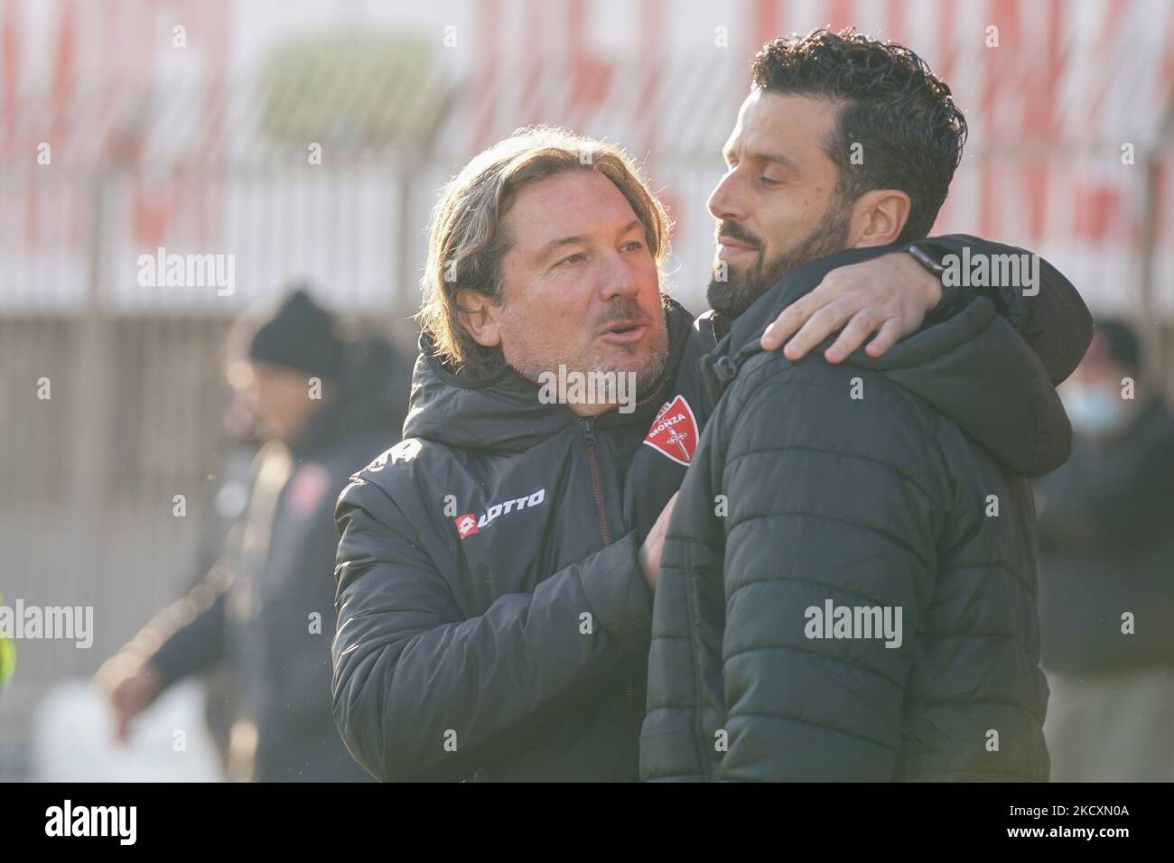 Giovanni Stroppa (allenatore di testa Monza) e Fabio Grosso (allenatore di testa Frosinone) durante la partita di calcio italiana della Serie B AC Monza vs Frosinone Calcio il 11 dicembre 2021 allo Stadio Brianteo di Monza (MB), Italia (Foto di Luca Rossini/LiveMedia/NurPhoto) Foto Stock