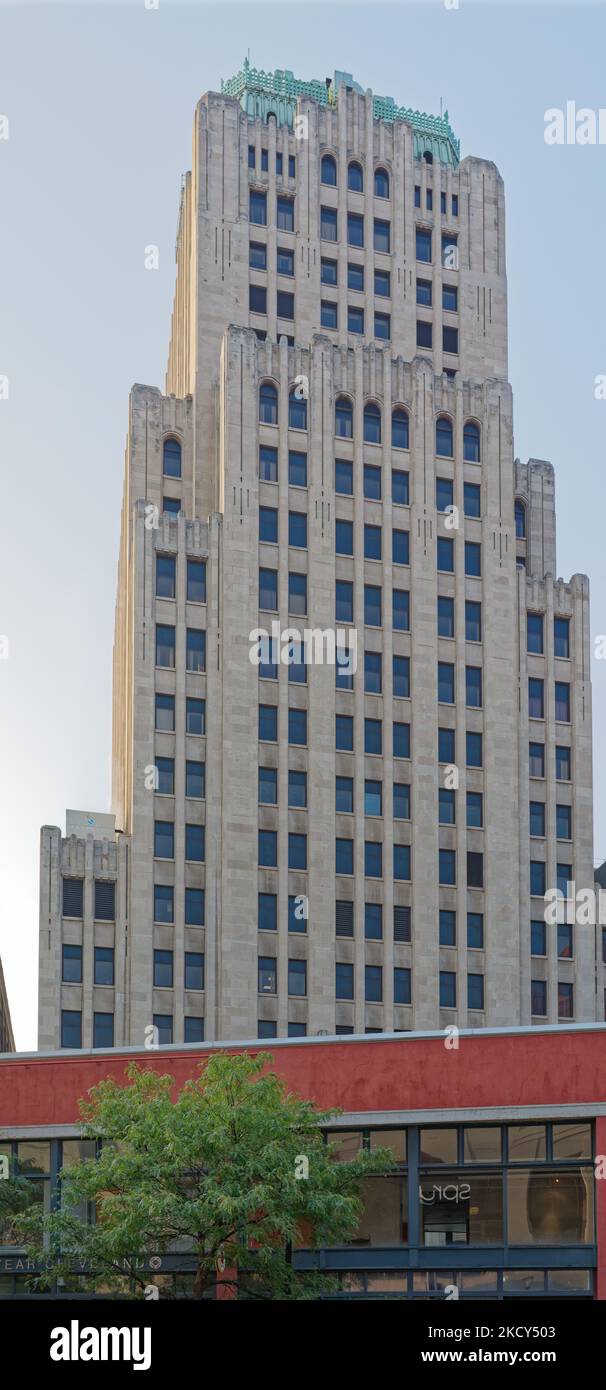 L'AT&T Huron Road Building, noto anche come Ohio Bell Building, era in breve tempo l'edificio più alto di Cleveland. Foto Stock