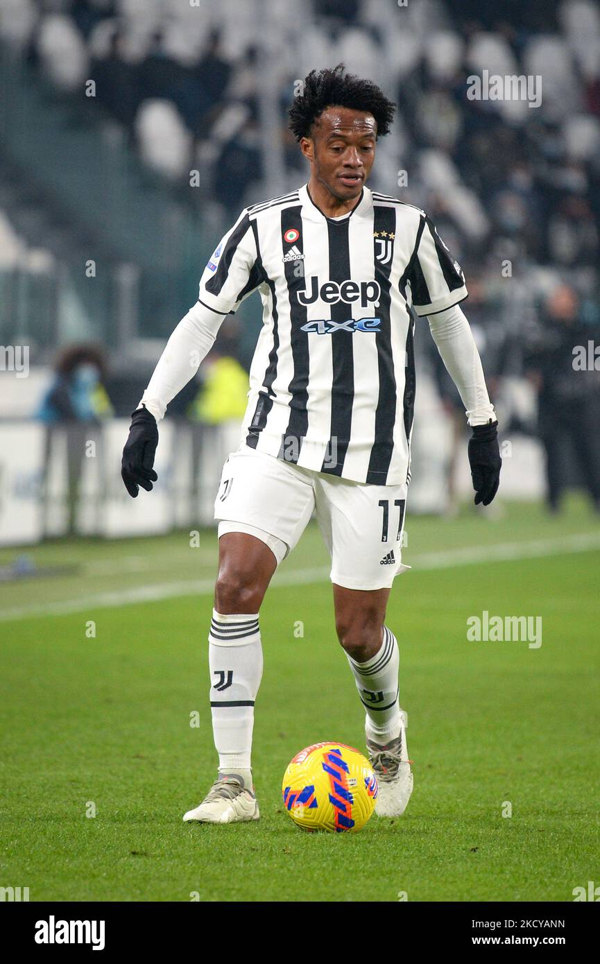 Juan Cuadrado della Juventus FC durante la Serie A Football match tra Juventus FC e Cagliari calcio, allo Stadio Allianz, il 21 dicembre 2021 a Torino (Foto di Alberto Gandolfo/NurPhoto) Foto Stock