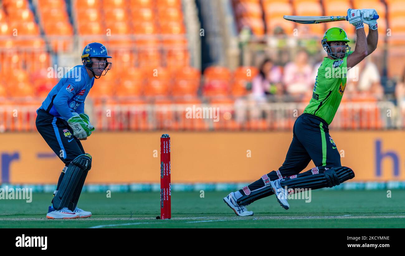 Ben Cutting of Thunder pipistrelli durante la partita tra Sydney Thunder e Adelaide Strikers al Sydney Showground Stadium, il 02 gennaio 2022, a Sydney, Australia. (Foto di Izhar Khan /NurPhoto) Foto Stock
