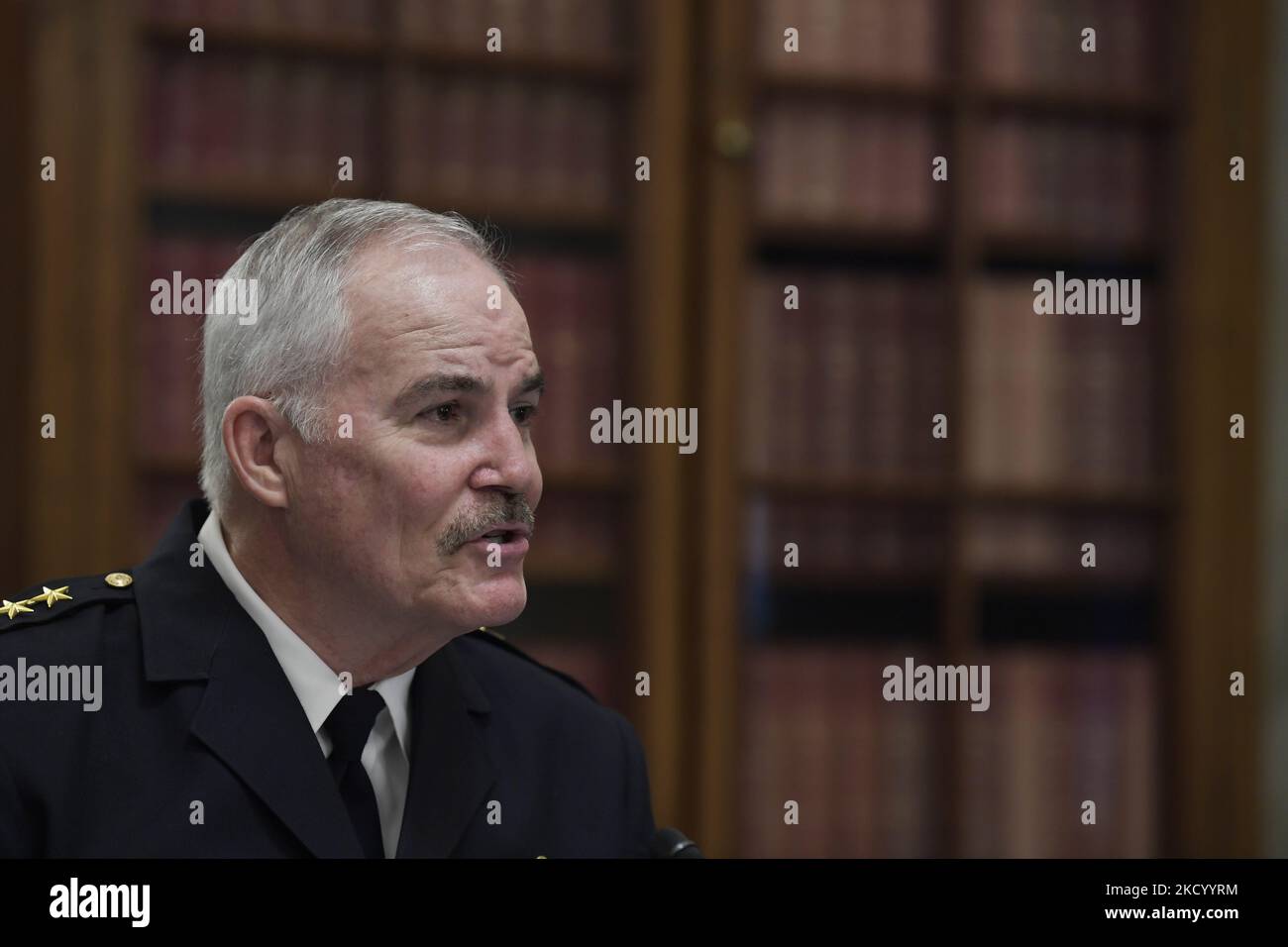 Thomas Manger, capo della polizia del Campidoglio STATUNITENSE, testimonia dinanzi a un Comitato per le regole e l'amministrazione del Senato durante un'audizione sulla supervisione della polizia del Campidoglio statunitense a seguito dell'attacco del 6th gennaio al Campidoglio oggi, il 05 gennaio 2021, a Russell Senate/Capitol Hill a Washington DC, USA. (Foto di Lenin Nolly/NurPhoto) Foto Stock