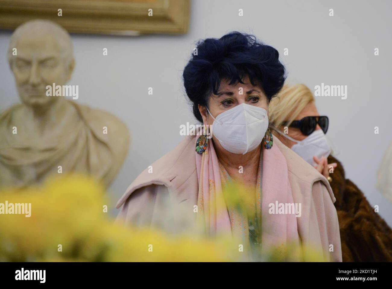 Marisa Laurito, attrice durante le News Monica Vitti, il salone funebre in Campidoglio in febbraio 04, 2022 al Campidoglio di Roma (Photo by Gloria Imbrogno/LiveMedia/NurPhoto) Foto Stock