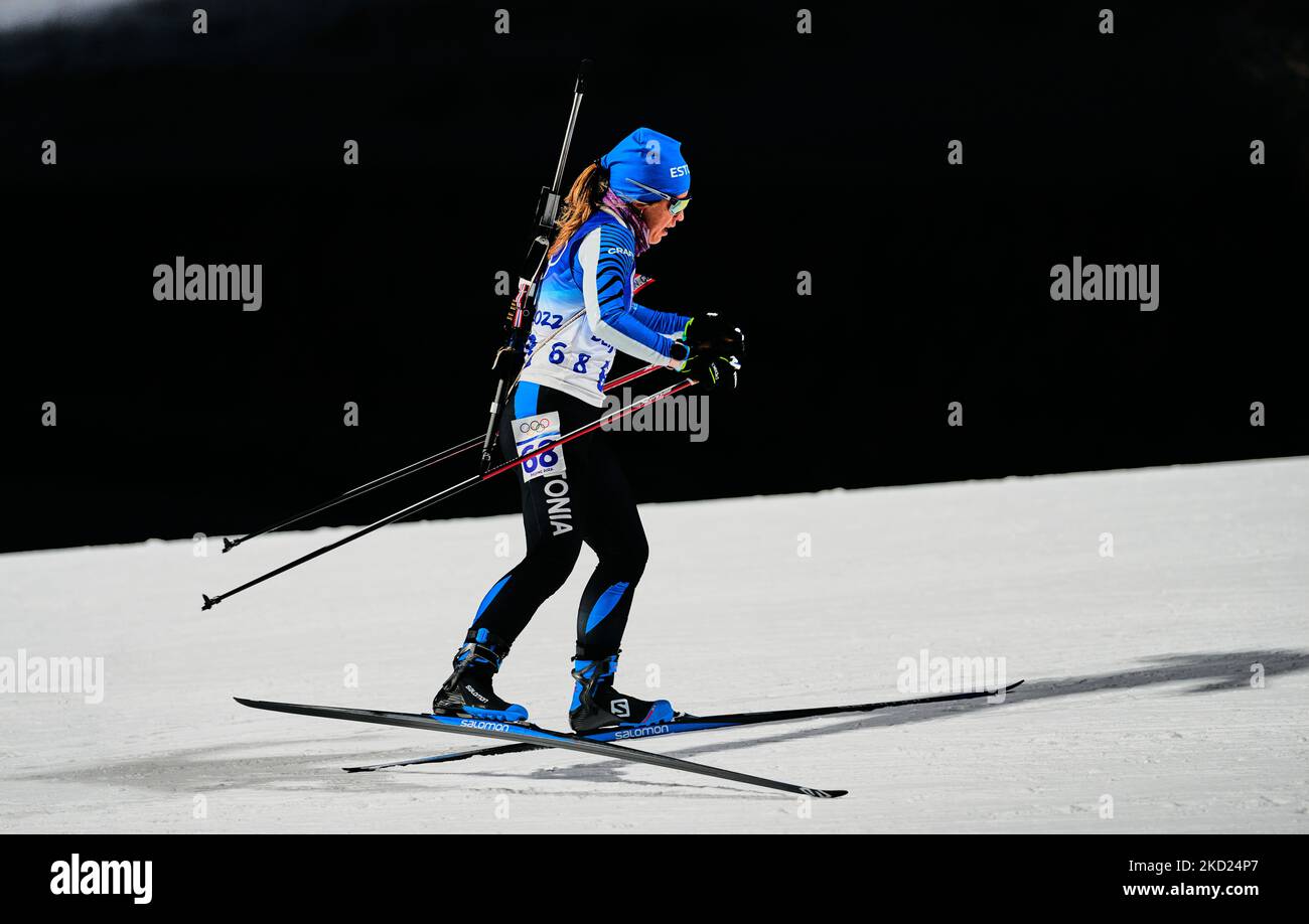 Johanna Talihaerme dall'Estonia durante il Biathlon ai Giochi Olimpici invernali di Pechino 2022 al Parco neve di Zhangjiakou Genting il 7 febbraio 2022 a Zhangjiakou, Cina. (Foto di Ulrik Pedersen/NurPhoto) Foto Stock