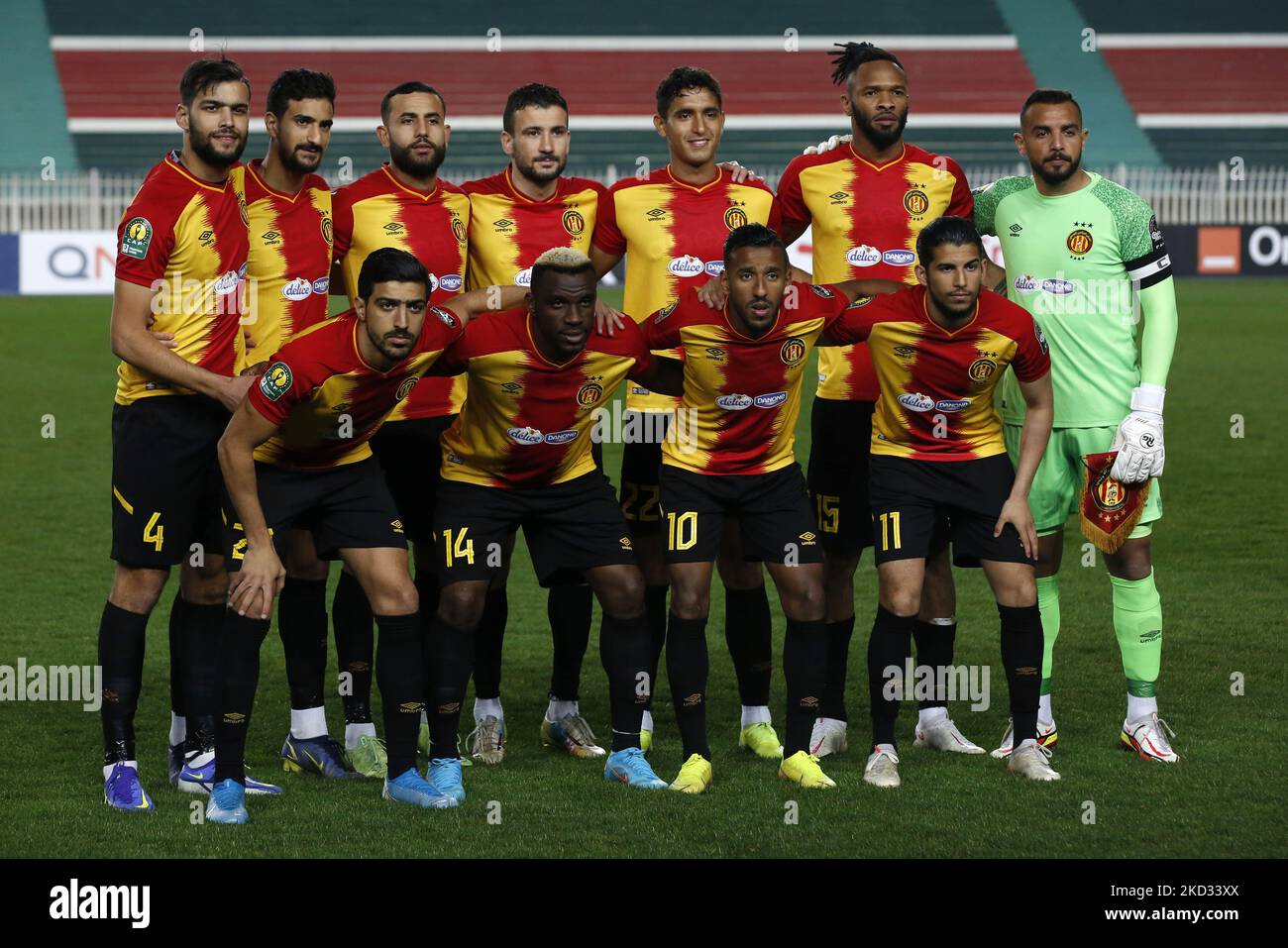 Foto della squadra di Esperance Tunis durante la partita di calcio della CAF Champions League tra CR Beliouizdad e Esperance Tunis al 5th luglio stadio di Algeri, Algeria il 19 febbraio 2022 Â© Billel Bensalem / APP (Foto di APP/NurPhoto) Foto Stock