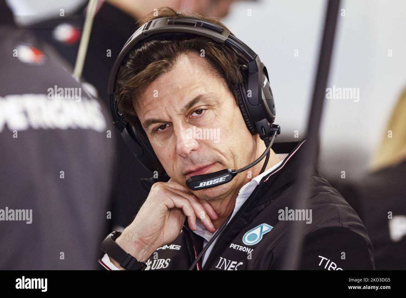 Toto Wolff, Team Principal & CEO Mercedes AMG Petronas Formula uno Team, ritratto durante i test invernali di Formula 1 sul circuito di Barcellona - Catalunya il 24 febbraio 2022 a Barcellona, Spagna. (Foto di Xavier Bonilla/NurPhoto) Foto Stock