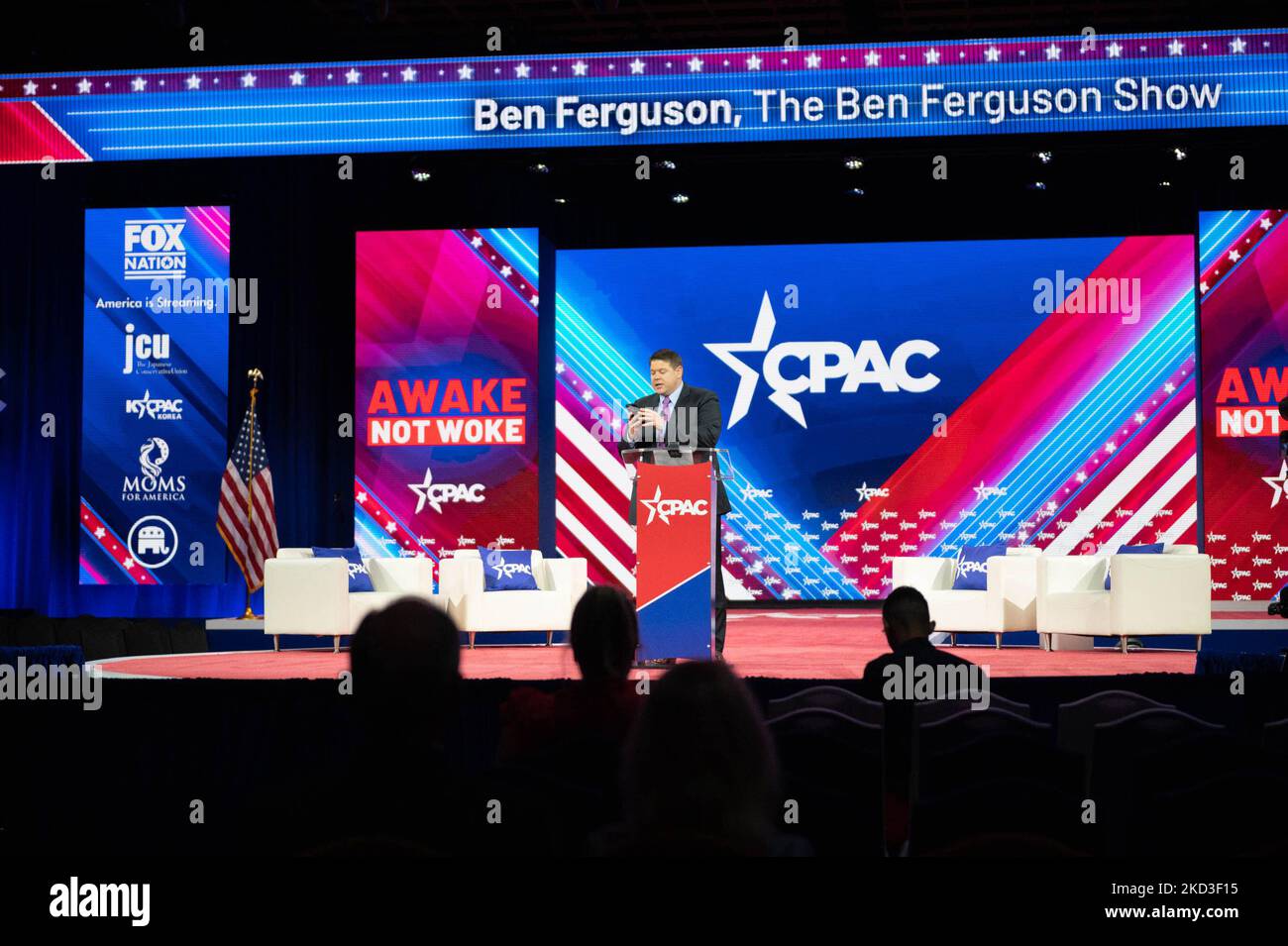 Il Confernce di azione politica conservatrice a Orlando, Florida, si riunisce per il primo giorno del suo incontro annuale, il 24 febbraio 2022. (Foto di Zach Roberts/NurPhoto) Foto Stock