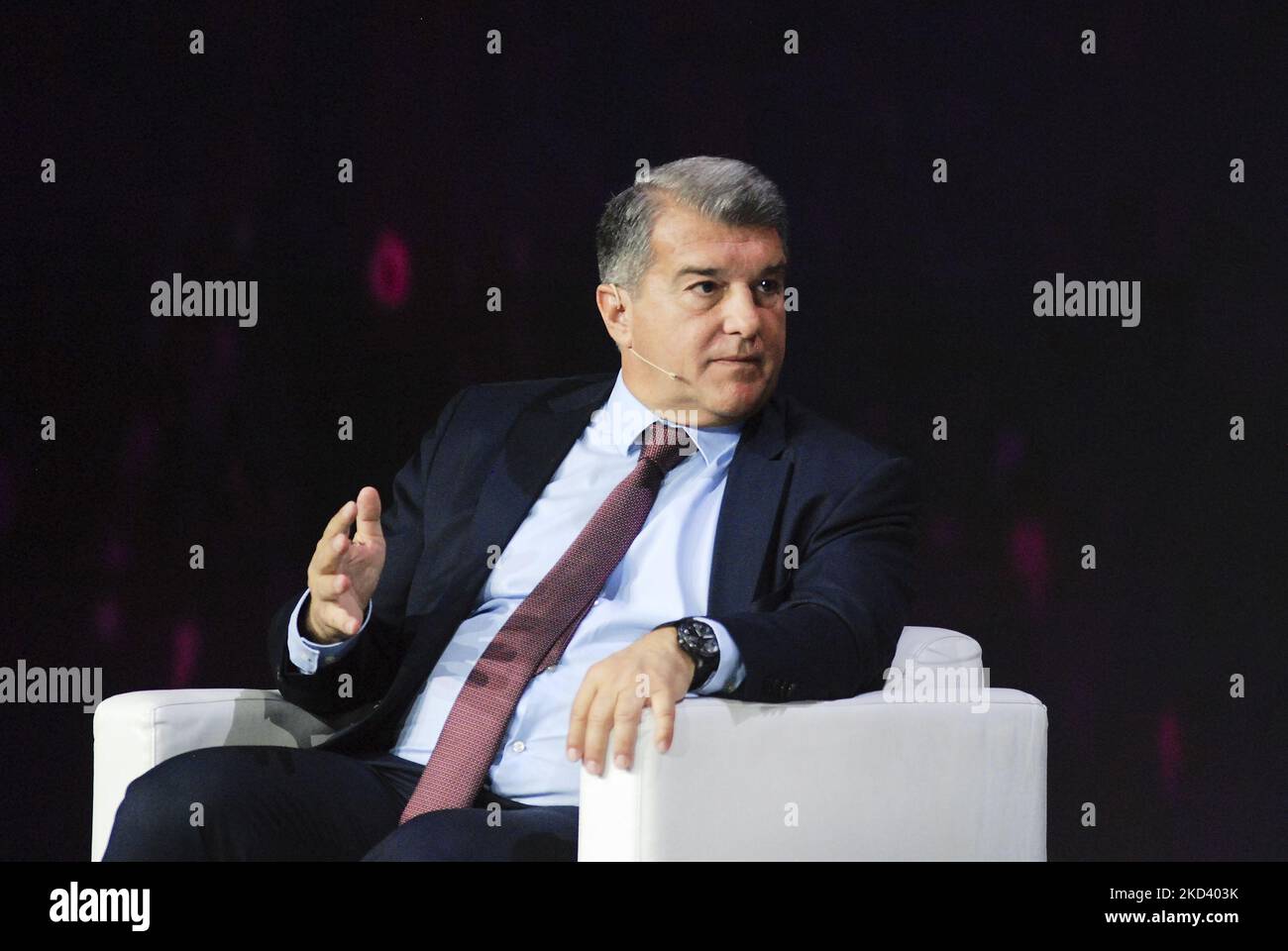 Joan Laporta presidente del FC Barcelona, intervenendo durante il giorno di apertura del Mobile World Congress (MWC) Barcellona, il 28 febbraio 2022 a Barcellona, Spagna. (Foto di Joan Cros/NurPhoto) Foto Stock