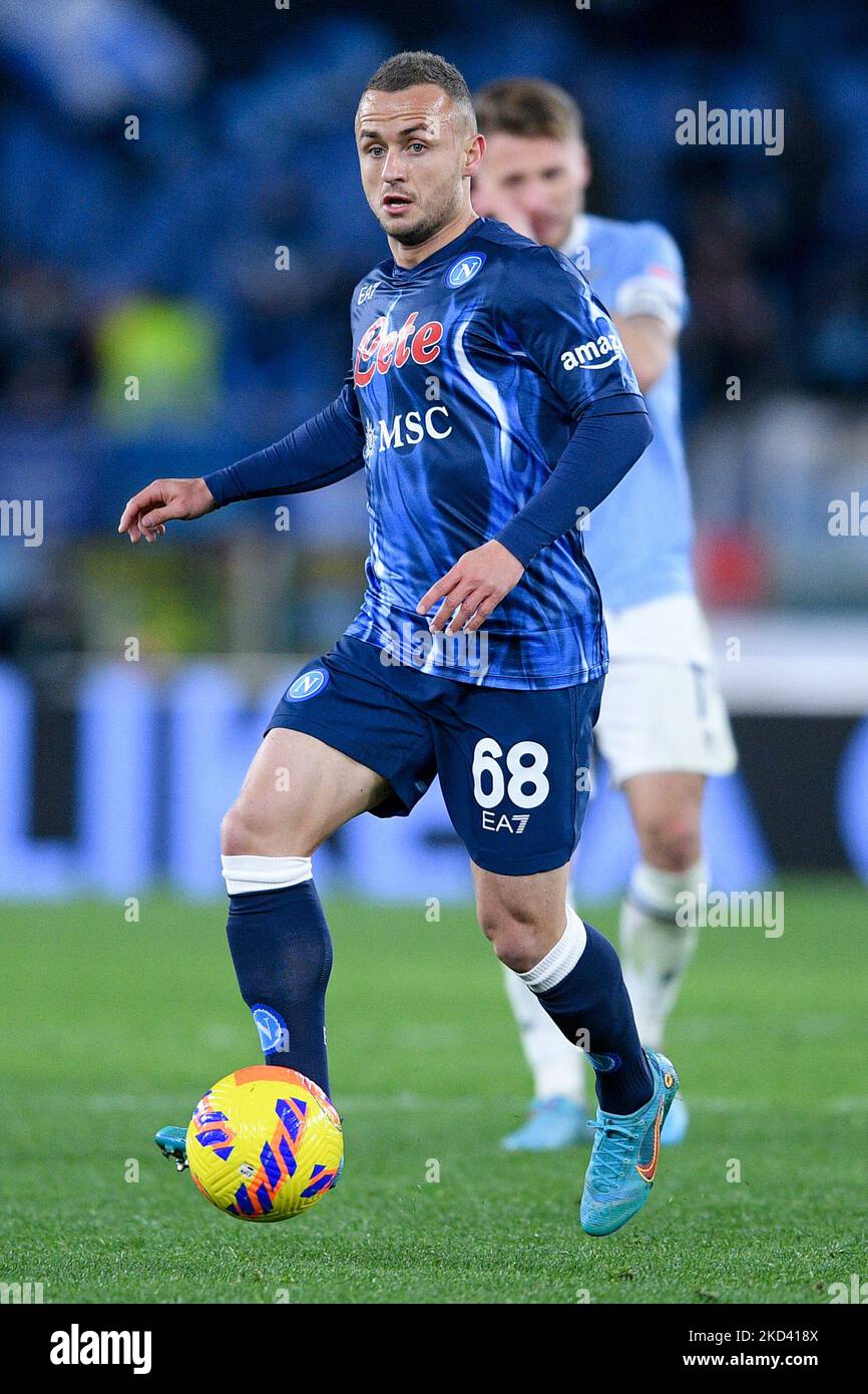 Stanislav Lobotka di SSC Napoli durante la Serie A match tra SS Lazio e SSC Napoli allo Stadio Olimpico di Roma il 27 febbraio 2022. (Foto di Giuseppe Maffia/NurPhoto) Foto Stock