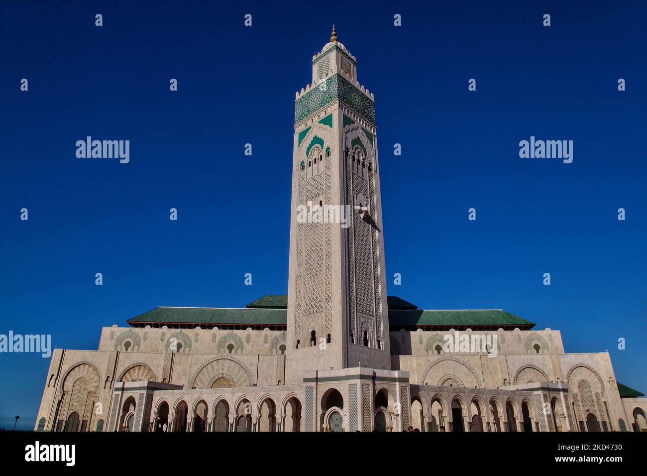 Moschea Hassan II nella città di Casablanca, Marocco, Africa. La Moschea di Hassan II è la più grande moschea del Marocco e la 7th più grande al mondo. Il suo minareto è il più alto al mondo, con i suoi 210 metri (689 piedi). (Foto di Creative Touch Imaging Ltd./NurPhoto) Foto Stock