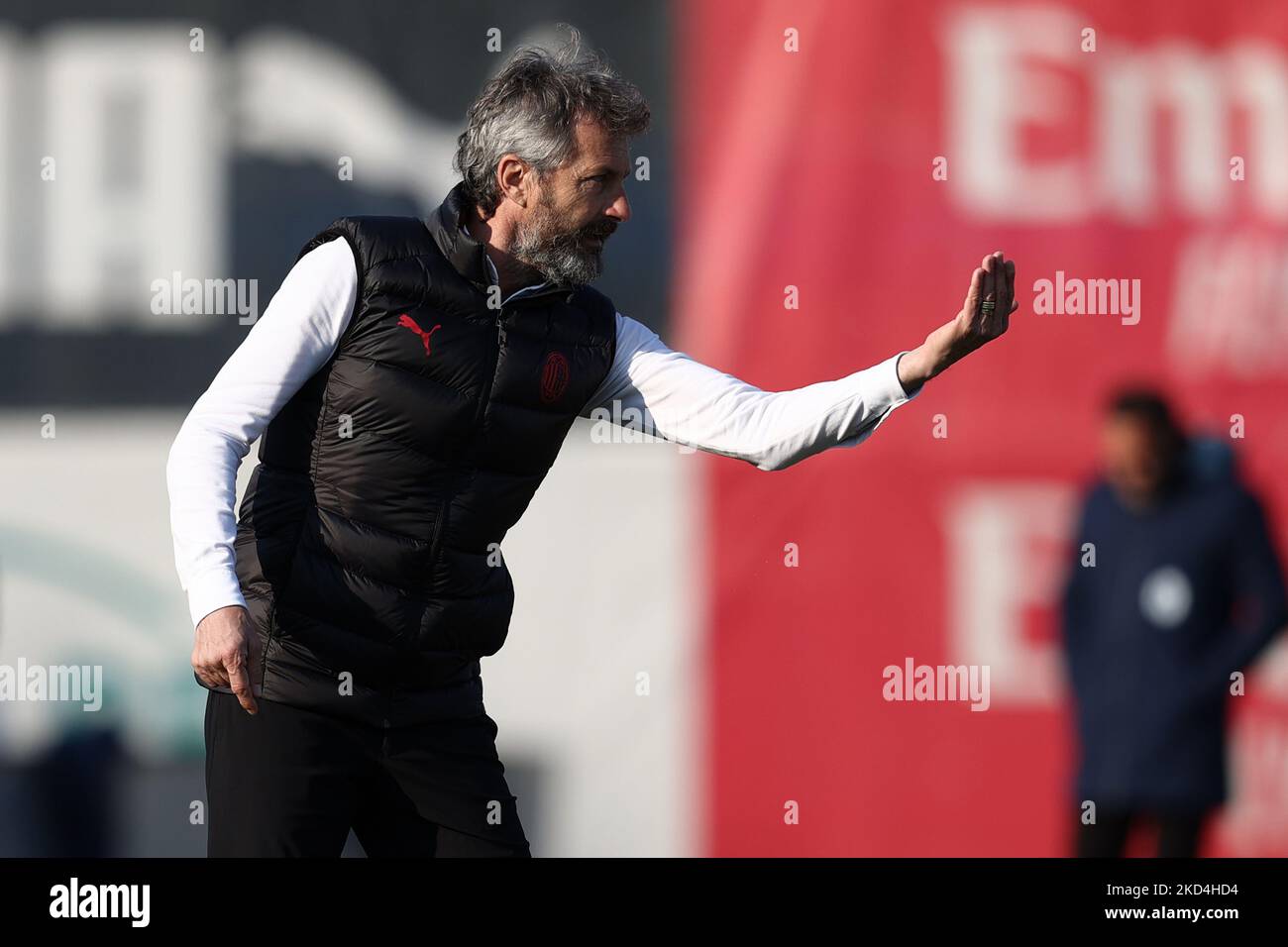 Maurizio Ganz (AC Milan) gesti durante il calcio italiano Serie A Women Match AC Milan vs Napoli Femminile il 06 marzo 2022 allo stadio Vismara di Milano (Photo by Francesco Scaccianoce/LiveMedia/NurPhoto) Foto Stock