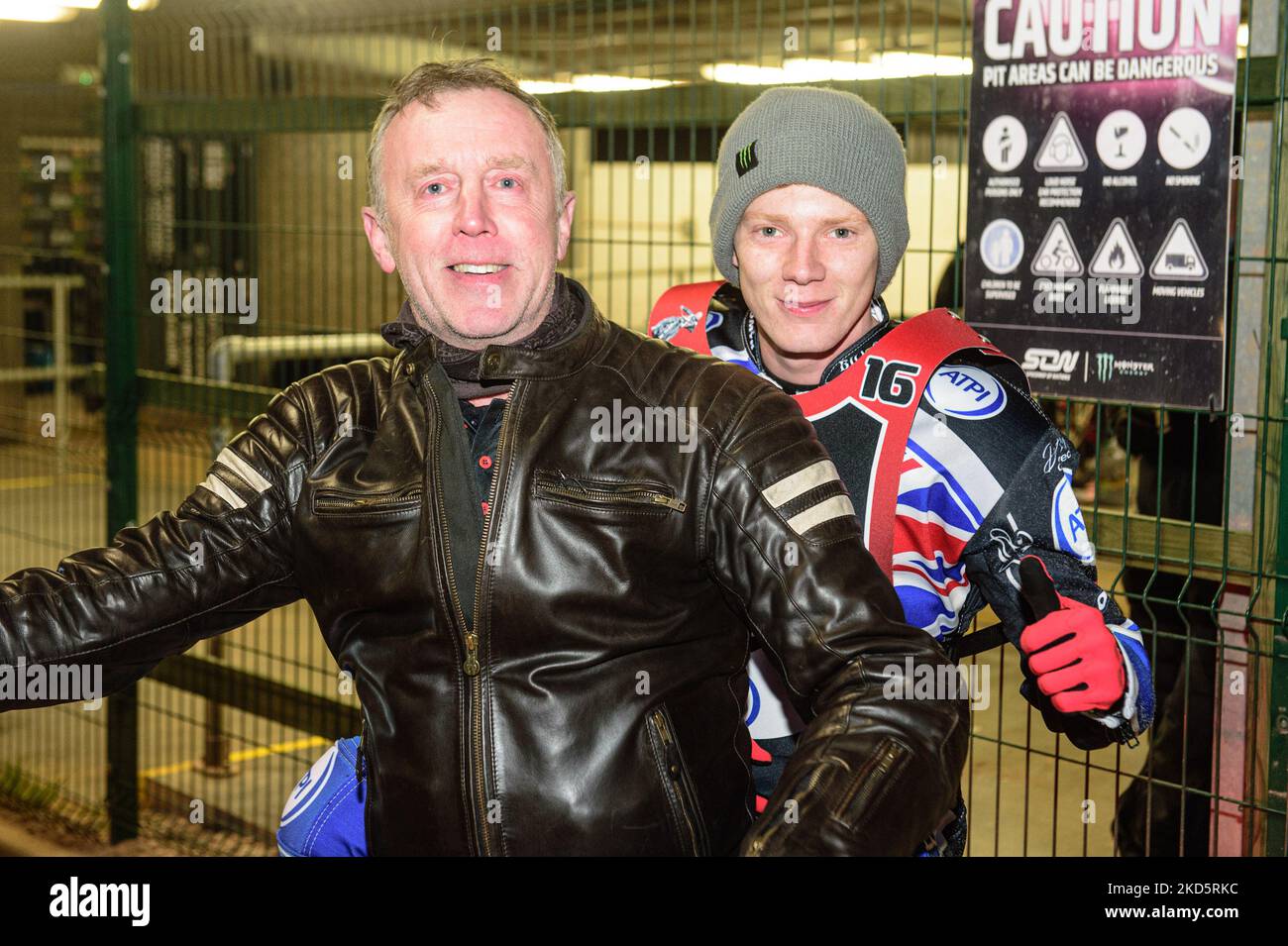 Dan Bewley entra in moto classica durante l'ATPI Peter Craven Memorial Trophy presso il National Speedway Stadium di Manchester lunedì 21st marzo 2022. (Foto di Ian Charles/MI News/NurPhoto) Foto Stock