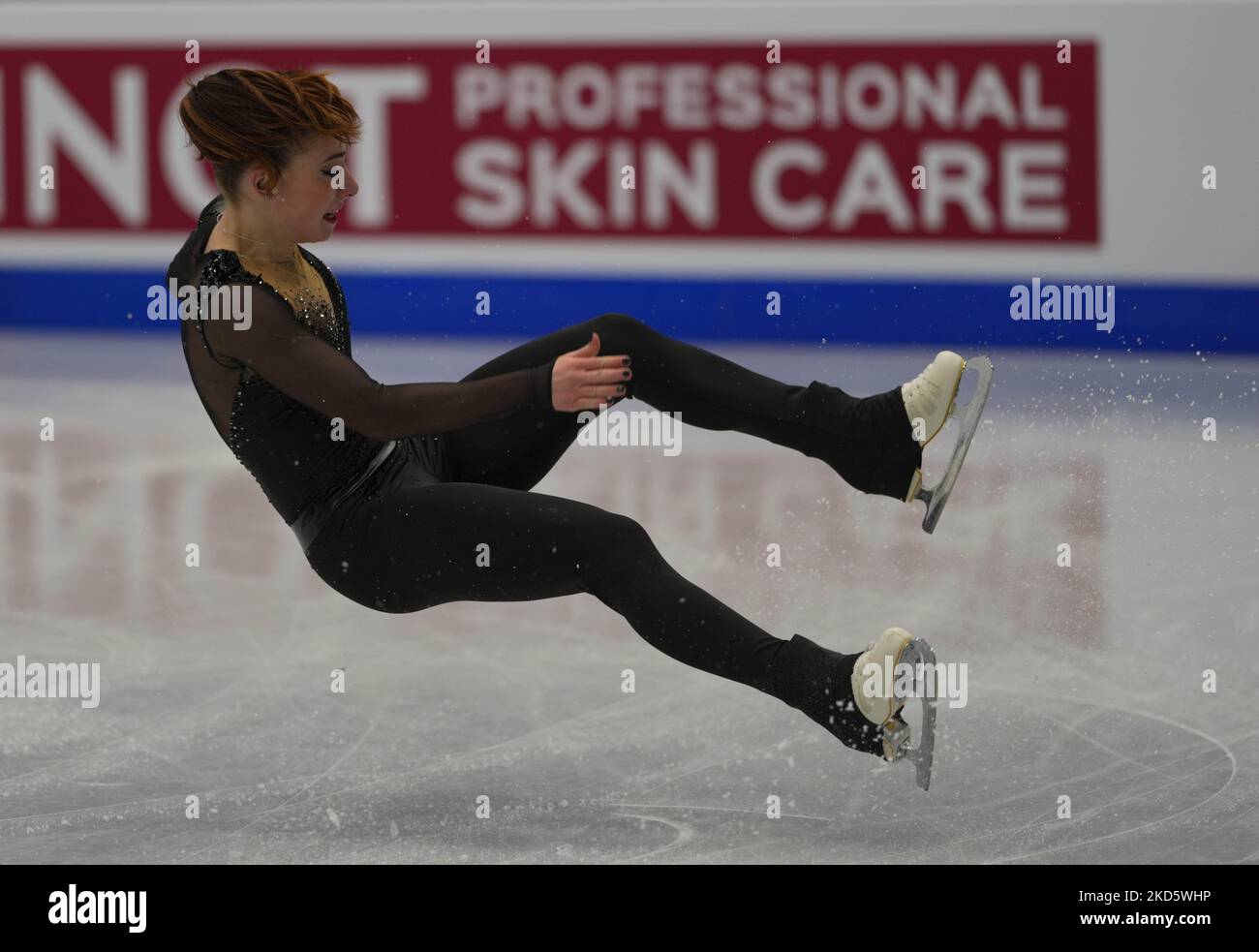 Lea Serna dalla Francia durante il programma breve delle Donne, al Sud de France Arena, Montpellier, Francia il 23 marzo 2022. (Foto di Ulrik Pedersen/NurPhoto) Foto Stock