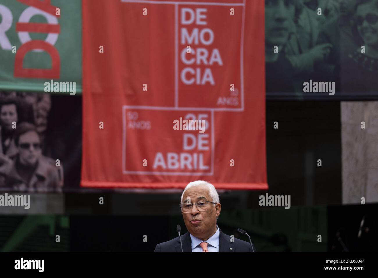 António Costa, primo Ministro, interviene in occasione delle commemorazioni del 50th° anniversario della Rivoluzione del 25th aprile, il 23 marzo 2022, a Lisbona, Portogallo. Sessione di apertura delle commemorazioni del 50th° anniversario della Rivoluzione del 25th aprile con la presenza del Presidente della Repubblica, Marcelo Rebelo de Sousa, primo Ministro, António Costa e Presidente dell'Assemblea della Repubblica, Eduardo ferro Rodrigues. (Foto di Nuno Cruz/NurPhoto) Foto Stock