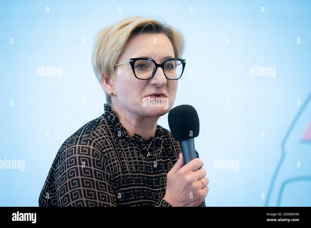 Agnieszka Glapiak durante la conferenza 'Homeland Defence Act - New Power of the Polish Army' all'Accademia di Studi di guerra di Varsavia, Polonia il 28 marzo 2022 (Foto di Mateusz Wlodarczyk/NurPhoto) Foto Stock