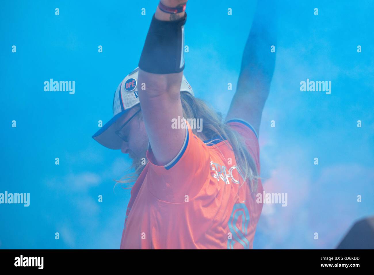 I tifosi reagiscono a un obiettivo durante una partita di calcio della Major League tra il FC Cincinnati e il CF Montréal al TQL Stadium di Cincinnati, Ohio. Sabato 2 aprile 2022. Montreal sconfisse Cincinnati 4-3. (Foto di Jason Whitman/NurPhoto) Foto Stock