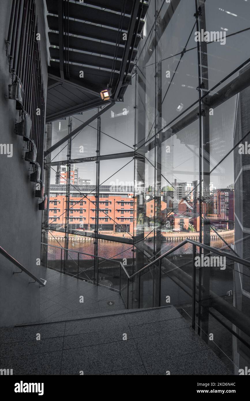 Il Royal Armouries Museum di Leeds, West Yorkshire, Inghilterra, ospita la collezione nazionale di armi e armature del Regno Unito Foto Stock