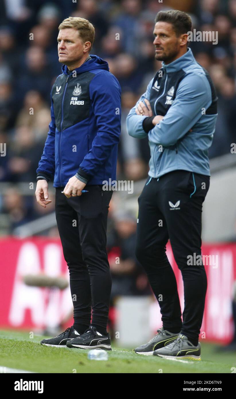 L-R Assistant Coach Jason Tindall e il Newcastle United manager Eddie Howe durante la Premier League tra Tottenham Hotspur e Newcastle United allo stadio Tottenham Hotspur , Londra, Inghilterra il 03rd aprile 2022 (Photo by Action Foto Sport/NurPhoto) Foto Stock