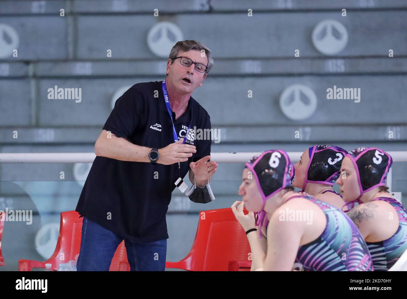 Allenatore di testa Paolo Zizza (CSS Verona) durante il Waterpolo Italian Series A1 Women Match SIS Roma vs CSS Verona il 06 aprile 2022 al Polo Acquatico Frecciarossa di Roma (Photo by Luigi Mariani/LiveMedia/NurPhoto) Foto Stock