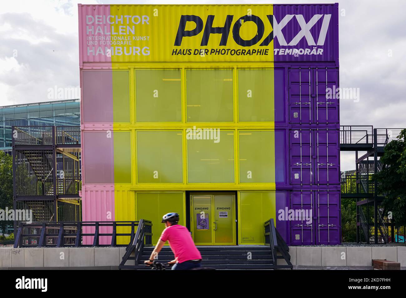 Dall'autunno 2021 PHOXXI - la Casa temporanea della Fotografia - è una nuova casa espositiva del Deichtorhallen Amburgo aperto. Foto Stock