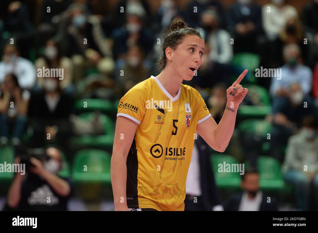 Ilaria Spirito di Bosca San Bernardo Cuneo gesti durante il Playoff Volley Serie A1 Women match tra Bosca S.Bernardo Cuneo e Igor Gorgonzola Novara il 12 2022 aprile presso la pala Ubi Banca di Cuneo (Foto di Alberto Gandolfo/NurPhoto) Foto Stock