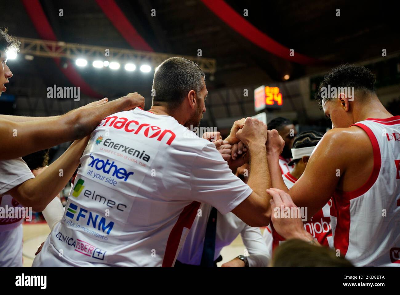 Pallacanestro varese durante il Campionato Italiano di Basket Serie A Openjobmetis Varese vs Fortitudo Bologna il 24 aprile 2022 all'Enerxenia Arena di Varese (Photo by Alessandro Negrini/LiveMedia/NurPhoto) Foto Stock