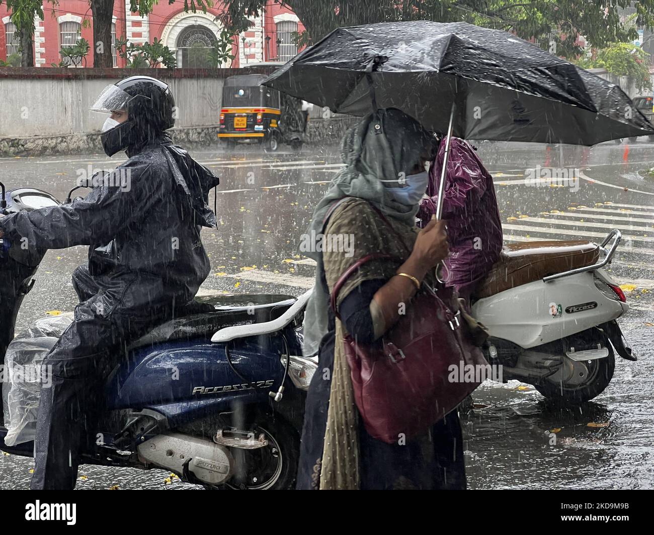 I temporali hanno colpito la città di Thiruvananthapuram (Trivandrum), Kerala, India, il 10 maggio 2022. (Foto di Creative Touch Imaging Ltd./NurPhoto) Foto Stock