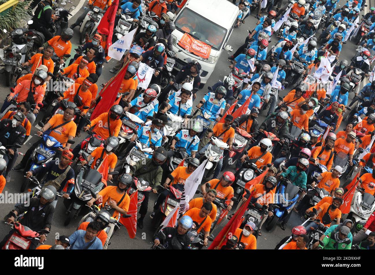 Il lavoro tenuto il giorno di maggio davanti alla casa dei rappresentanti, l'evento che avrebbe dovuto tenere il 1st maggio è stato rinviato a causa di eid fitri in Indonesia. La manifestazione inoltre l'annuncio del partito laburista che parteciperà alle elezioni del 2024, a Giacarta, il 14 maggio 2022. (Foto di Donal Husni/NurPhoto) Foto Stock