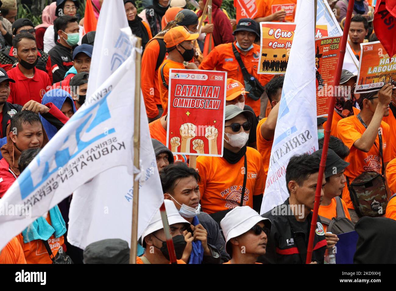 Il lavoro tenuto il giorno di maggio davanti alla casa dei rappresentanti, l'evento che avrebbe dovuto tenere il 1st maggio è stato rinviato a causa di eid fitri in Indonesia. La manifestazione inoltre l'annuncio del partito laburista che parteciperà alle elezioni del 2024, a Giacarta, il 14 maggio 2022. (Foto di Donal Husni/NurPhoto) Foto Stock