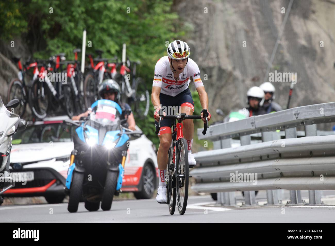Giulio Ciccone (Trek Segafredo) sulla strada per Cogne durante il giro d'Italia Stage 15 - Rivarolo Canavese - Cogne il 22 maggio 2022 alla Cogne di Cogne (Photo by Claudio Benedetto/LiveMedia/NurPhoto) Foto Stock