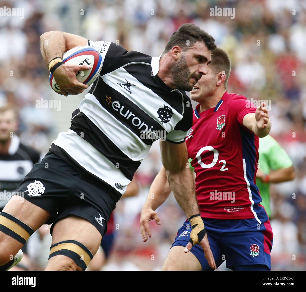 Charles Ollivon (Tolone) di Barbarians F.C. durante l'amicizia internazionale fra Inghilterra contro Barbarians F.C allo stadio di Twickenham, Londra il 19th giugno , 2022 (Photo by Action Foto Sport/NurPhoto) Foto Stock