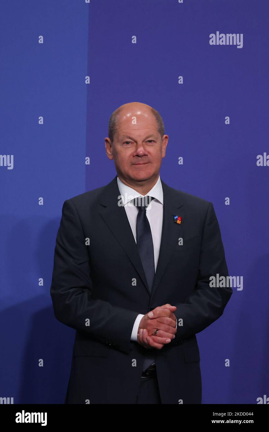 Cancelliere della Germania OLAF Scholz durante la cerimonia di benvenuto del vertice della NATO a Madrid, Spagna, il 29 giugno 2022. (Foto di Jakub Porzycki/NurPhoto) Foto Stock