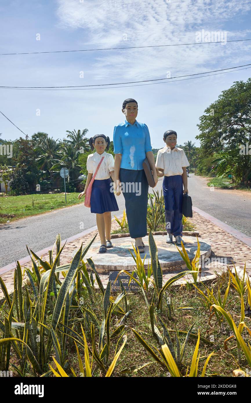 Strret Side Figurative Art Sculptures Kampot Cambogia Foto Stock