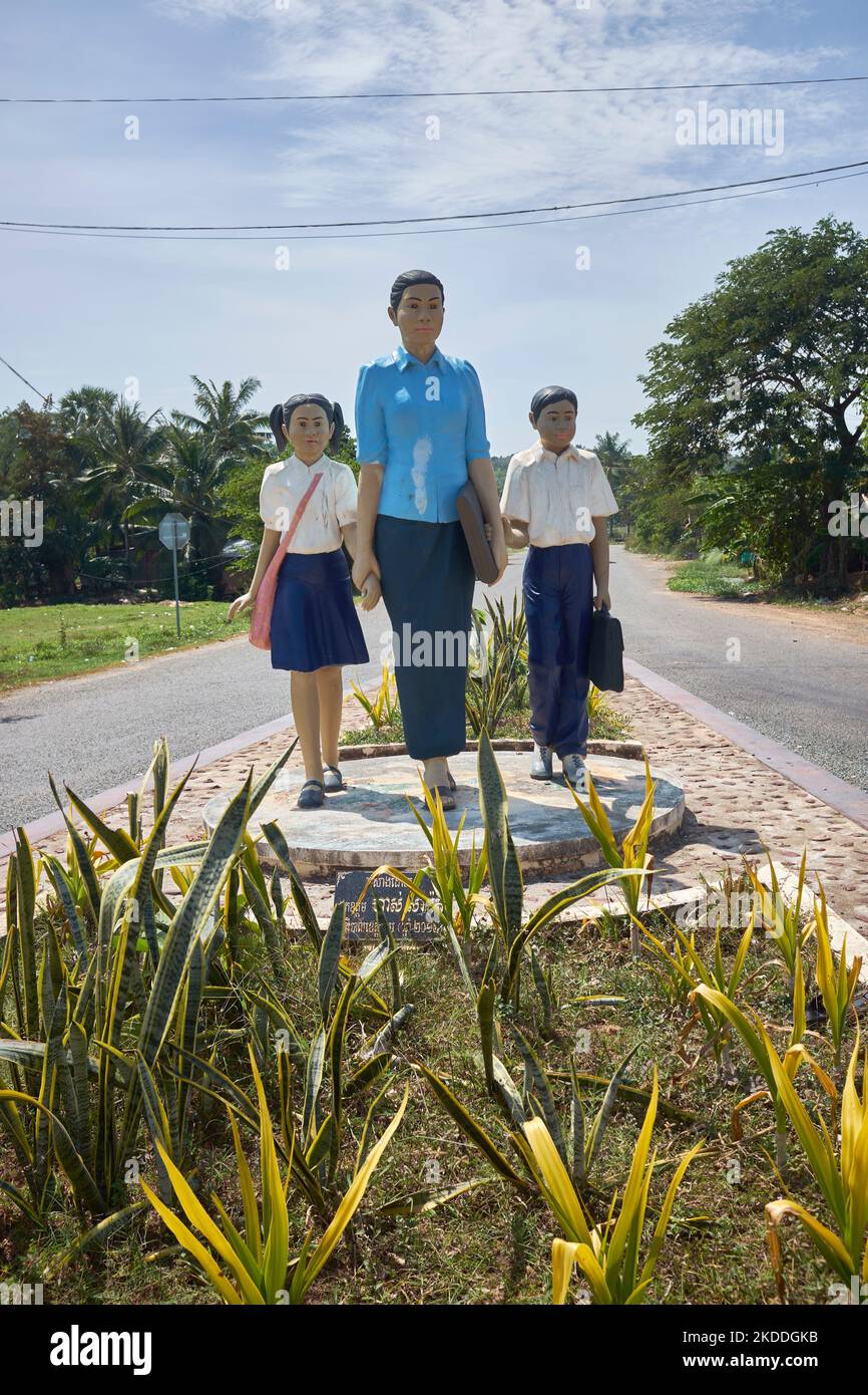 Strret Side Figurative Art Sculptures Kampot Cambogia Foto Stock