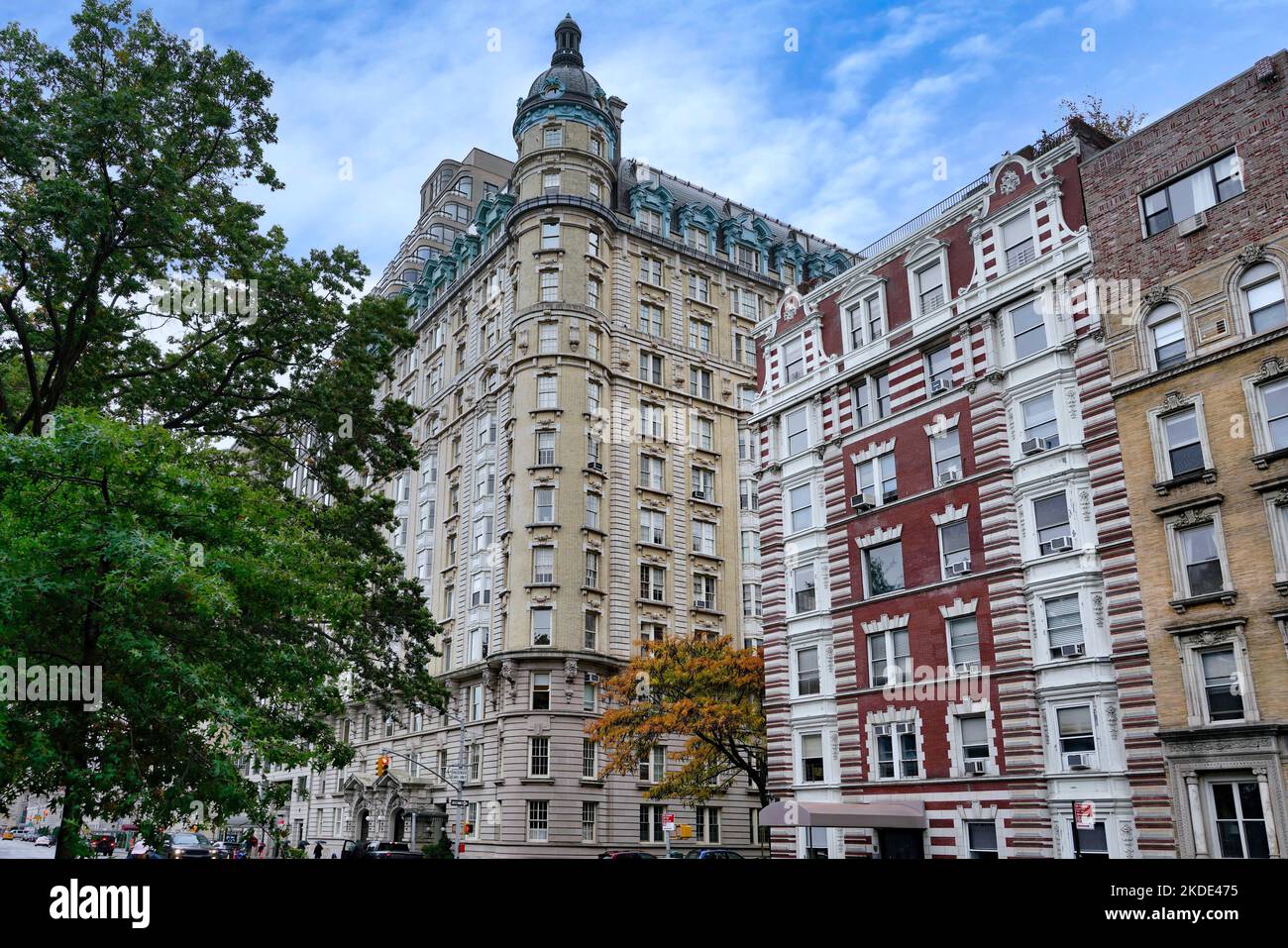 Central Park zona ovest di New York City, decorati vecchi edifici in stile beaux-Arts Foto Stock