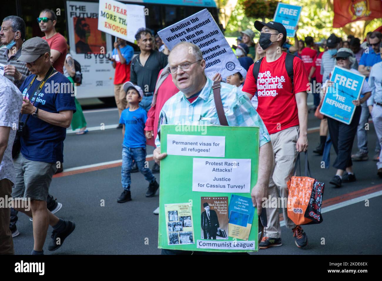 Sydney, Australia. 6th novembre 2022. Descrizione dalla pagina degli eventi di Facebook dice, “si avvicina a sei mesi dalle elezioni, eppure non c’è ancora neanche un calendario dal nuovo governo del lavoro circa l’azione sulla sua promessa di concedere visti permanenti a 19.000 rifugiati su TPV e SHEV. Ci sono anche 10.000 persone che sono state soggette al sistema di elaborazione Fast Track sleale dei liberali a cui è stata negata la protezione. Ci sono 31.000 persone colpite da questo sistema che hanno bisogno di visti permanenti ora. Credit: Richard Milnes/Alamy Live News Foto Stock