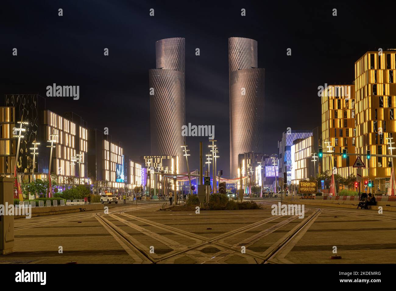 Lusail Plaza Tower 4. Ha proposto di essere le torri commerciali più iconiche in Qatar. Foto Stock