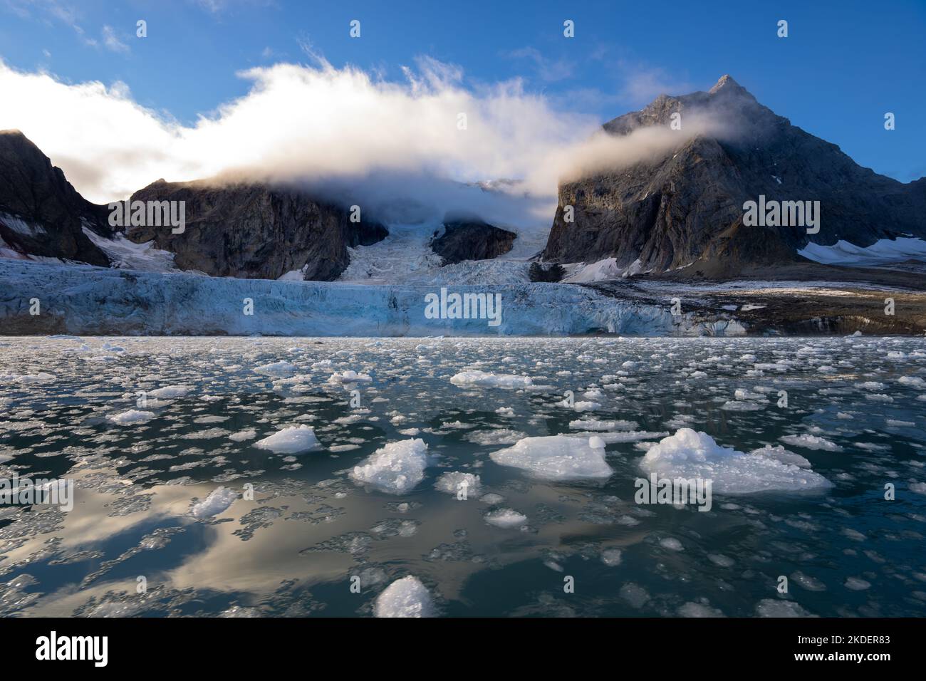Paesaggio artico del Mare del Nord, Longyearbyen, Svalbard, Norvegia Foto Stock