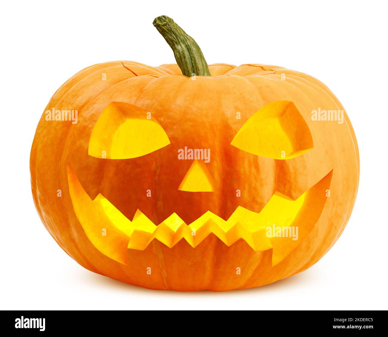 Zucca di Halloween isolata su sfondo bianco, percorso di ritaglio, profondità di campo completa Foto Stock