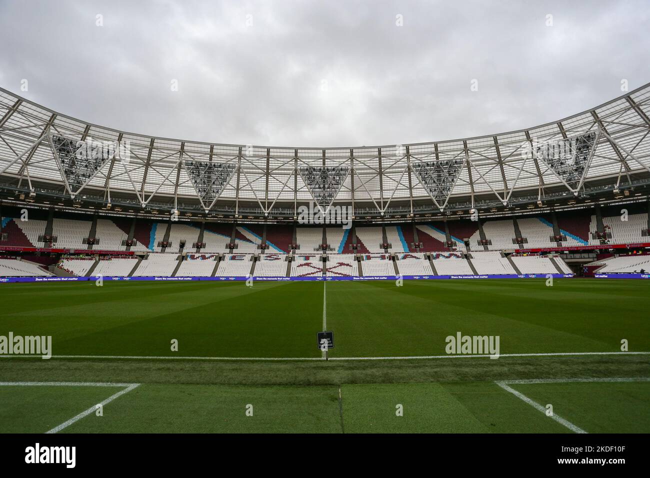 Una visione generale dello stadio durante la partita della Premier League West Ham United vs Crystal Palace allo stadio di Londra, Londra, Regno Unito, 6th novembre 2022 (Foto di Arron Gent/News Images) Foto Stock