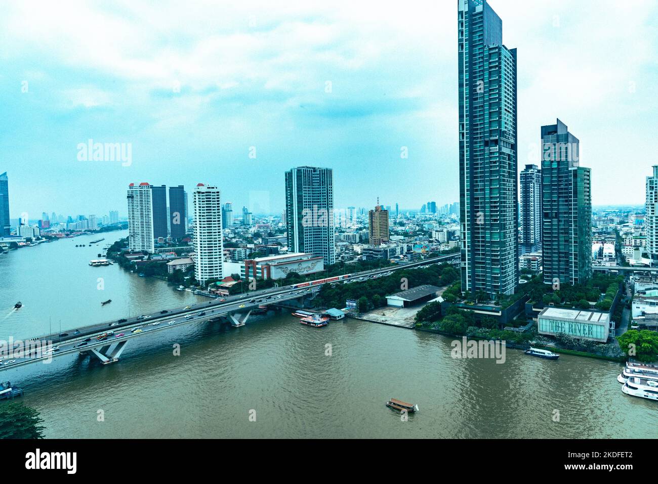 TAILANDIA 06-11-2022 Bangkok, la capitale de Taidia, es una extensa ciudad conocida por los santuarios ornamentados y la an - OL15276311 tutti 4 | not Foto Stock
