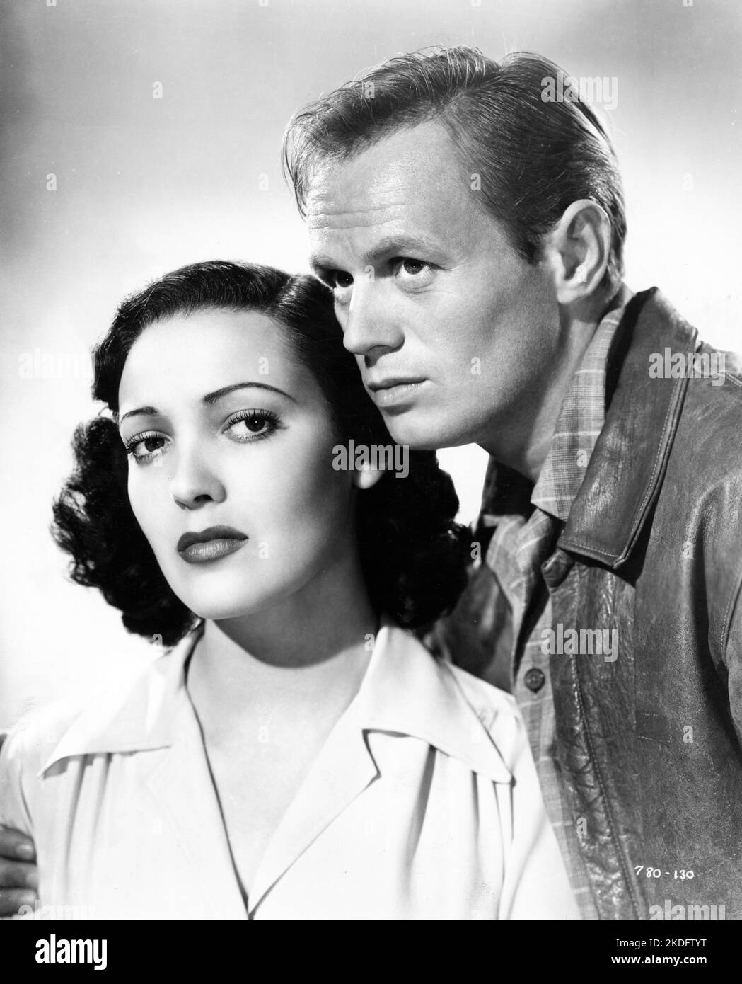 LINDA DARNELL e RICHARD WIDMARK Portrait in NO WAY OUT 1950 regista JOSEPH L. MANKIEWICZ scritto da Joseph L. Mankiewicz e Lesser Samuels musica Alfred Newman produttore Darryl F. Zanuck Twentieth Century Fox Foto Stock